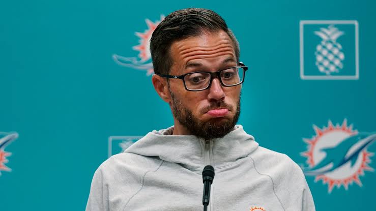 Emotional Departure: Miami Dolphin Star player Waves Goodbye As He Made his Intentions Clear…..