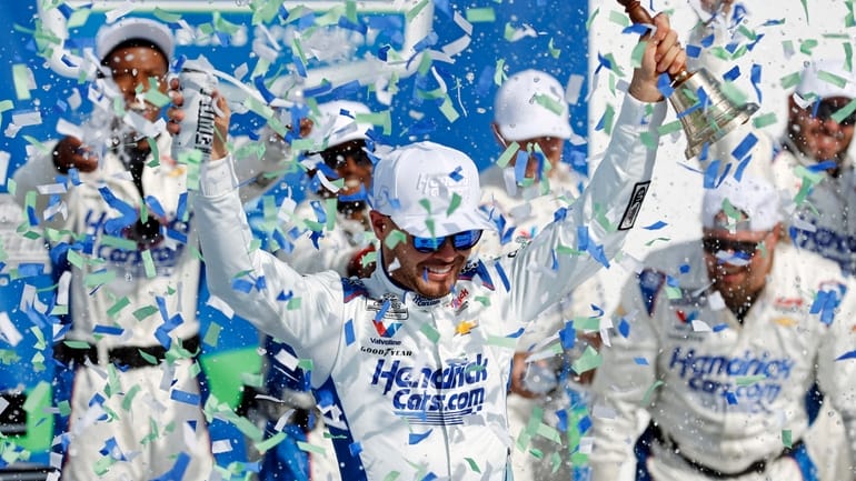 nascar-kansas-auto-racing