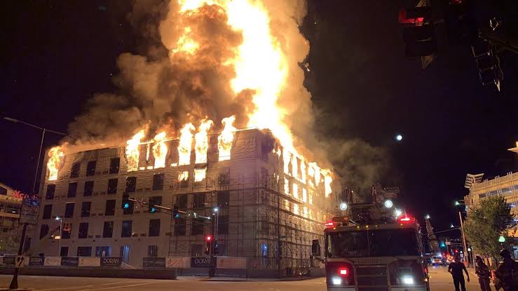 Fire destroys building on Union St. in Spartanburg.