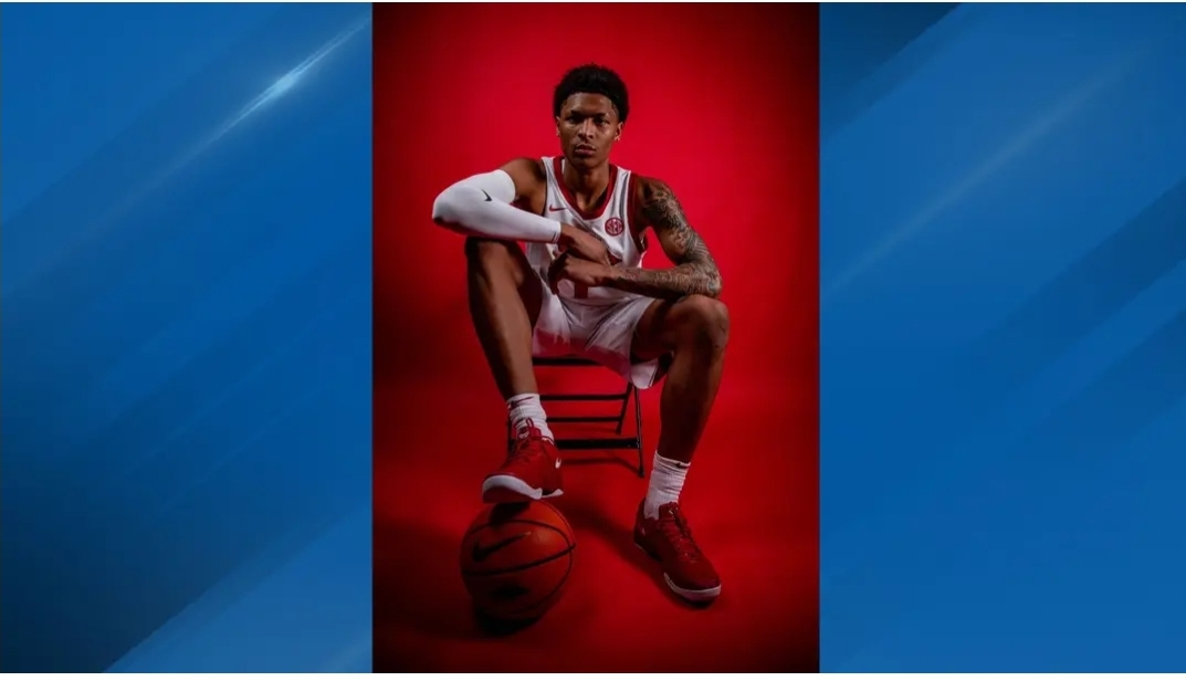 RAZORBACKS ROAR LOUD: Arkansas Lands Elite Three-Star Standout in Major Recruiting Coup, Adding Versatile Playmaker and Strengthening Foundation for Championship Push…see more